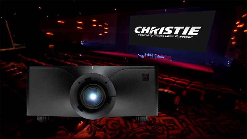 Christie-DWU1400_LifeStyle